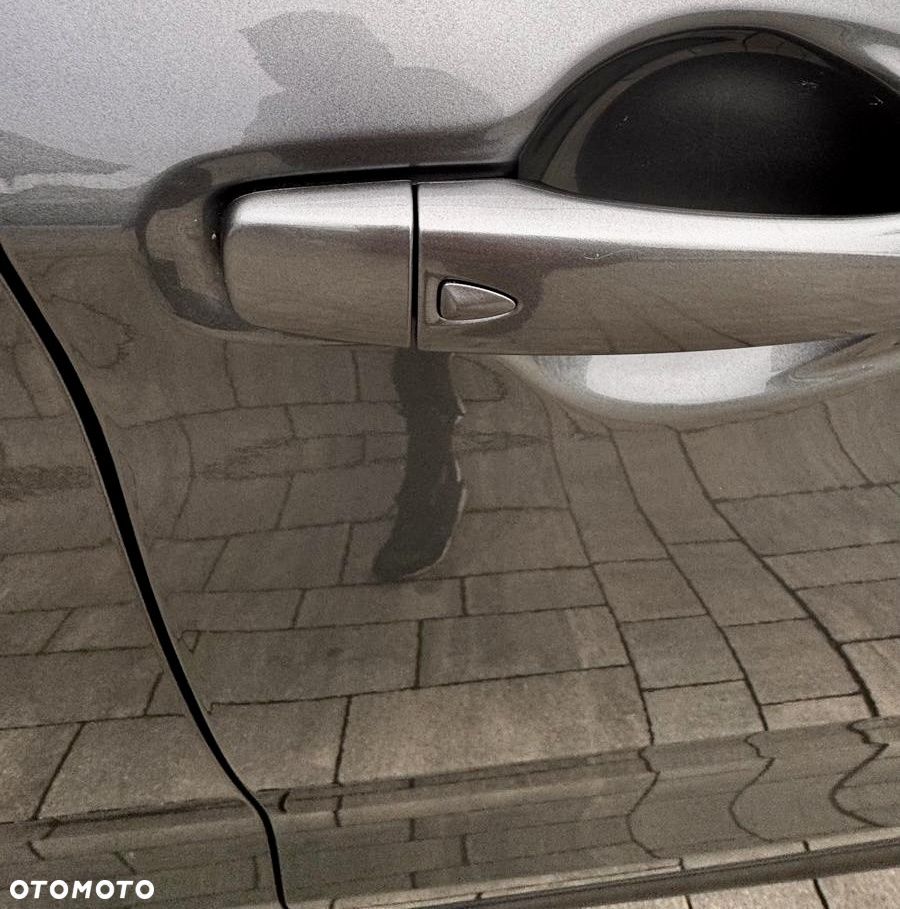 Nissan Qashqai 1.2 DIG-T N-Connecta - 33