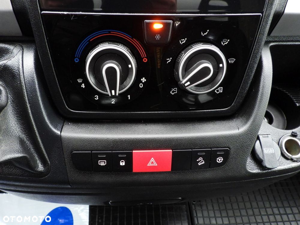 Fiat DUCATO WYWROTKA TEMPOMAT LEDY KLIMATYZACJA  130KM - 31