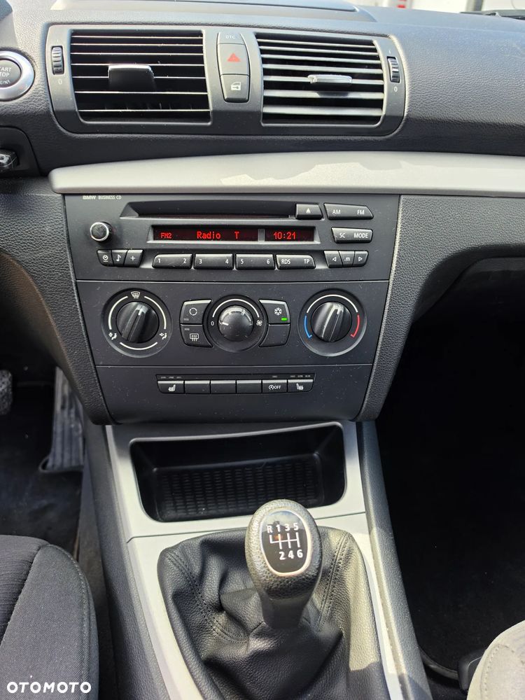 BMW Seria 1 - 13