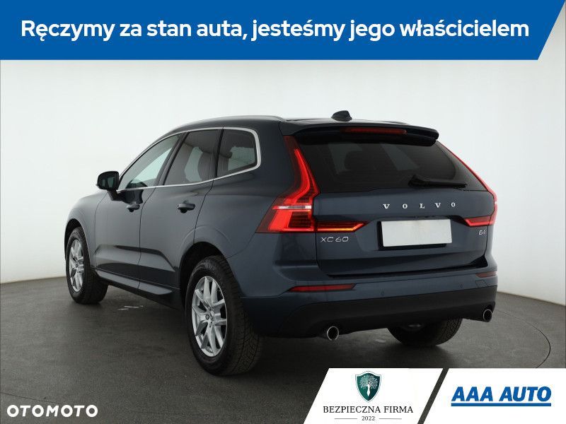 Volvo XC 60 - 6