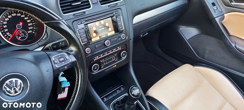 Volkswagen Golf 2.0 TDI Highline - 40