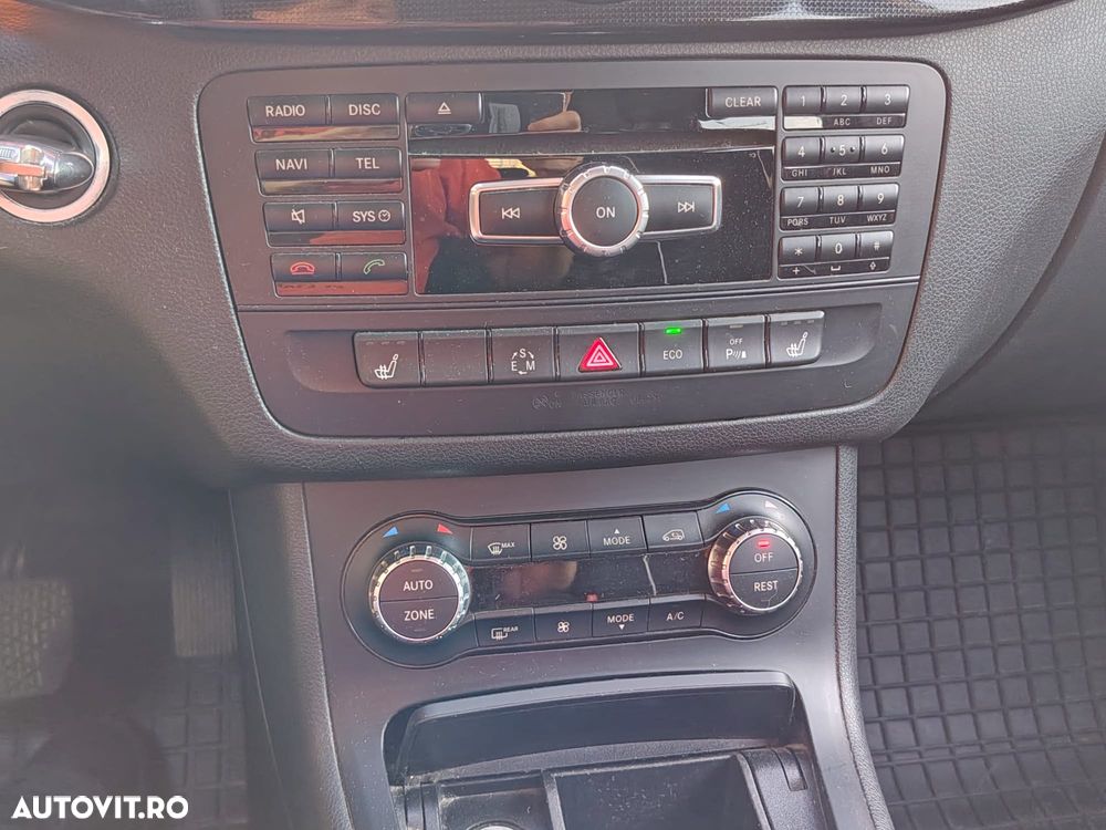 Mercedes-Benz B 200 - 30