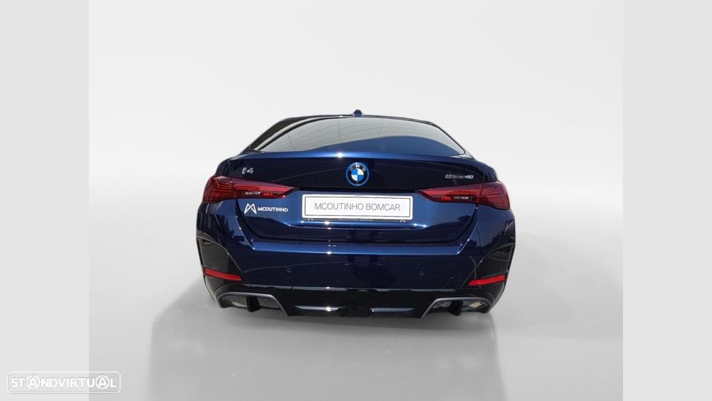 BMW i4 eDrive40 Pack Desportivo M - 9