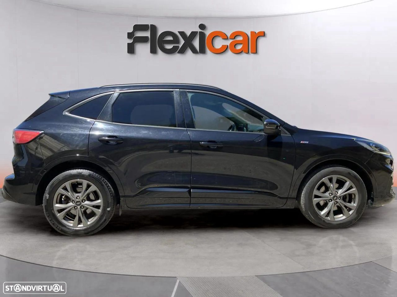 Ford Kuga - 2