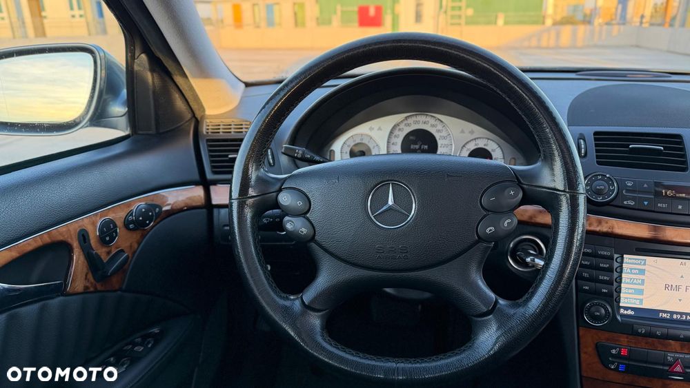 Mercedes-Benz Klasa E - 10