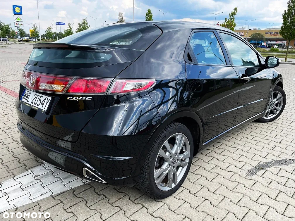 Honda Civic 1.8 GT Special Edition - 6
