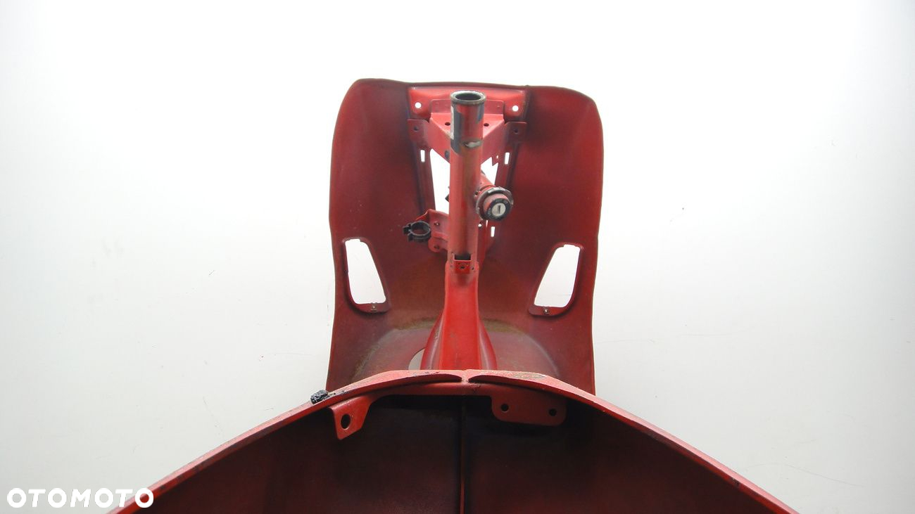 Piaggio Vespa Lx 125 Rama Karoseria - 7