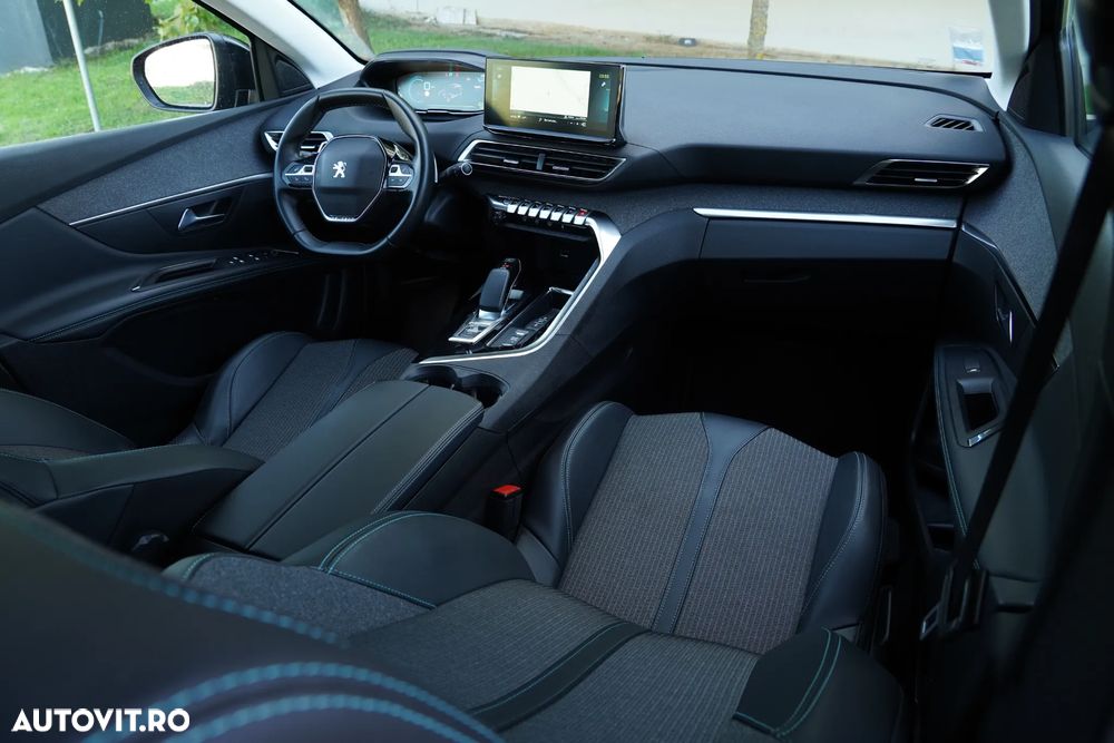 Peugeot 3008 Hybrid 225 e-EAT8 Allure - 13