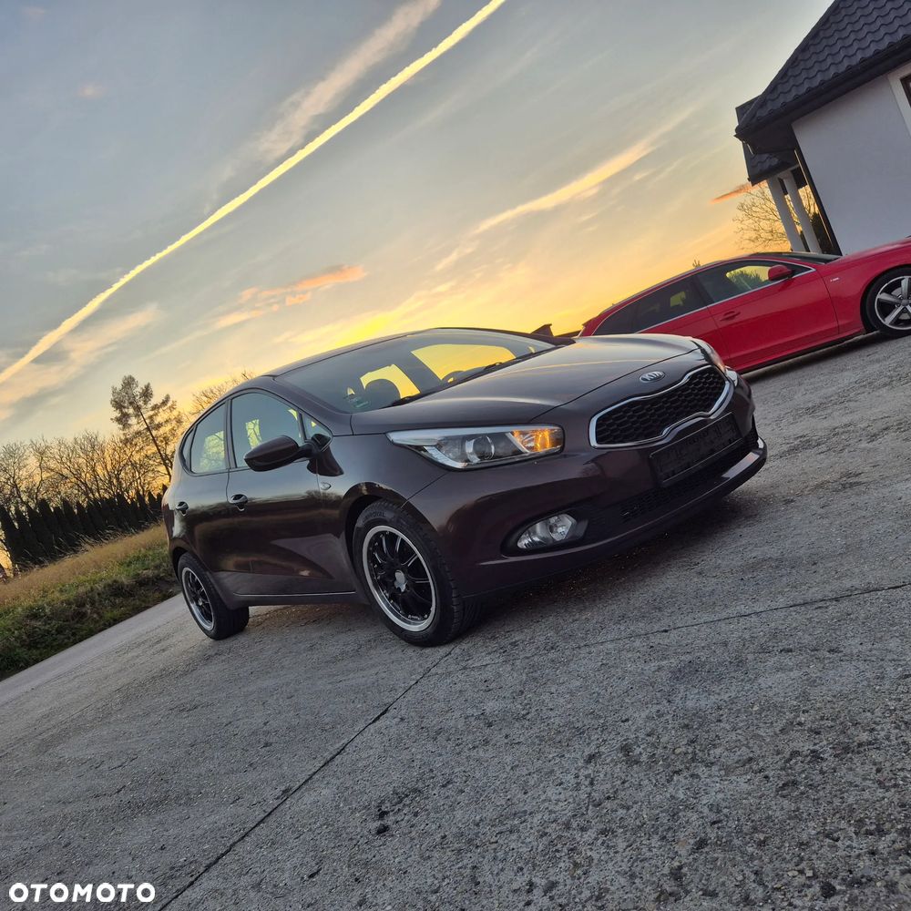 Kia Ceed 1.4 CVVT Spirit - 3