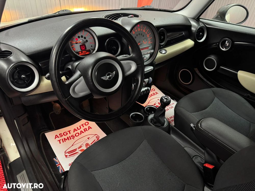 Mini Cooper One - 9