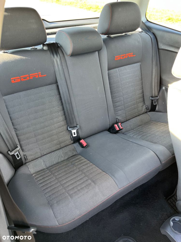 Volkswagen Polo - 16