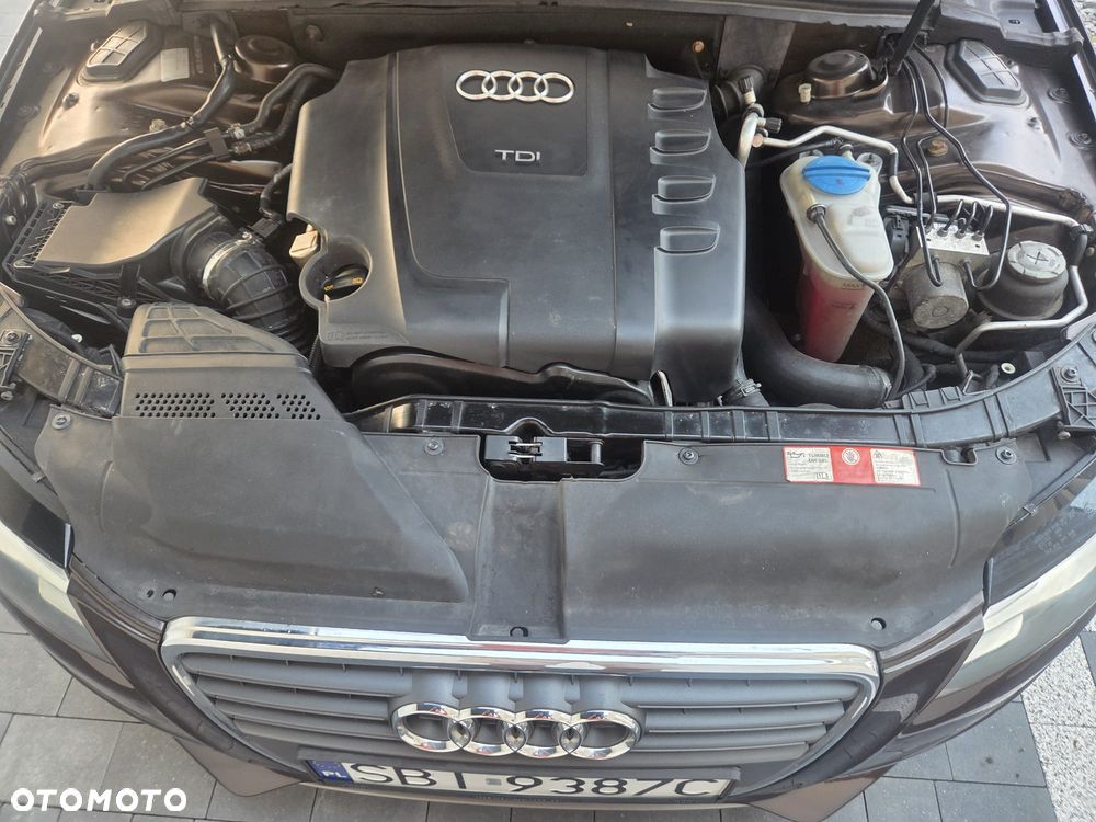 Audi A4 Avant 2.0 TDI DPF quattro S line Sportpaket (plus) - 19