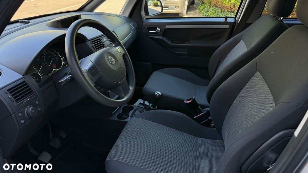 Opel Meriva 1.6 16V Cosmo - 18