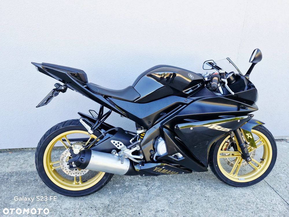 Yamaha YZF - 14