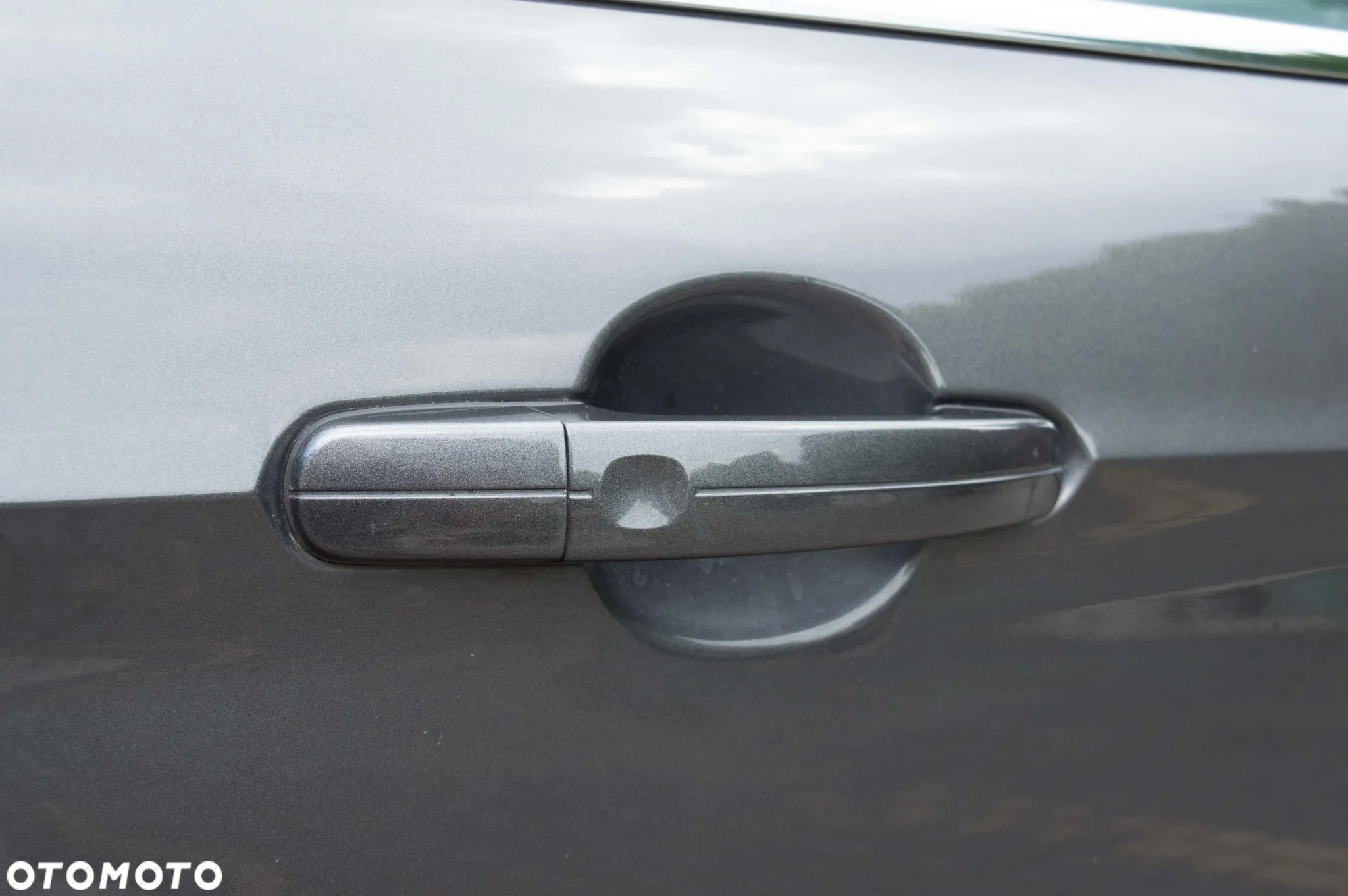 Ford Kuga 2.0 TDCi 4x4 Titanium - 38
