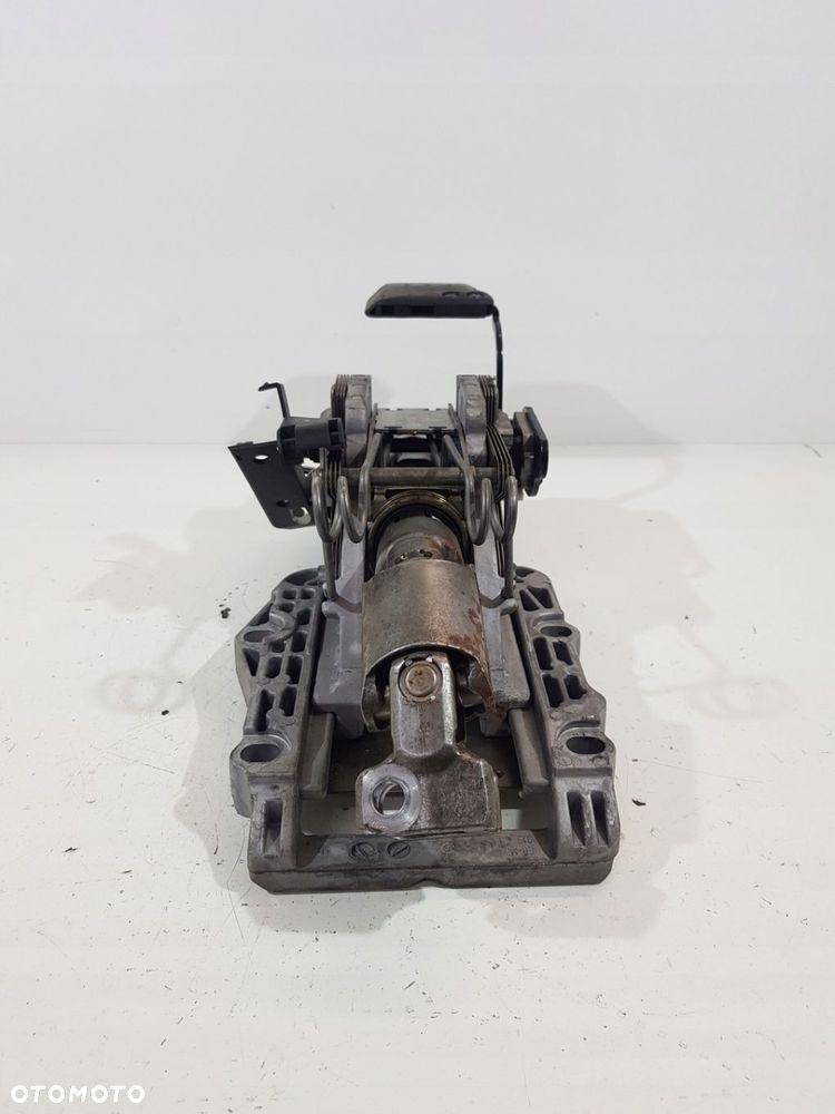 KOLUMNA KIEROWNICZA SKODA VW AUDI 3B041950K - 3