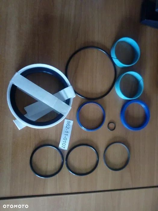 Zestaw uszczelnień siłownika roboczego 534,534C,534E