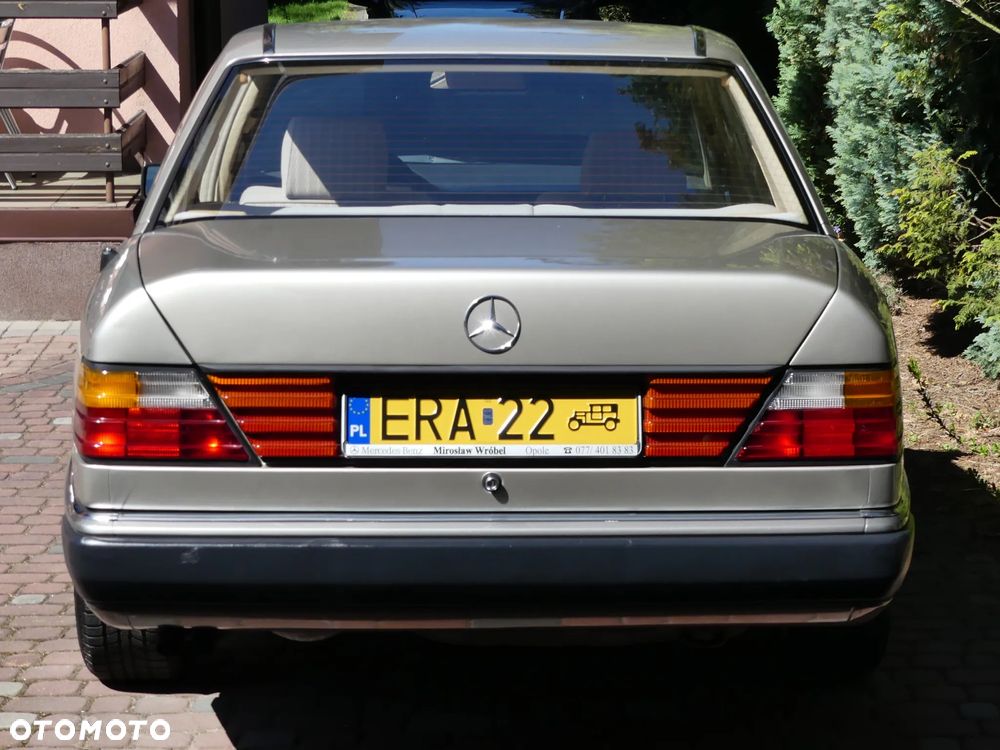 Mercedes-Benz W124 (1984-1993) - 6
