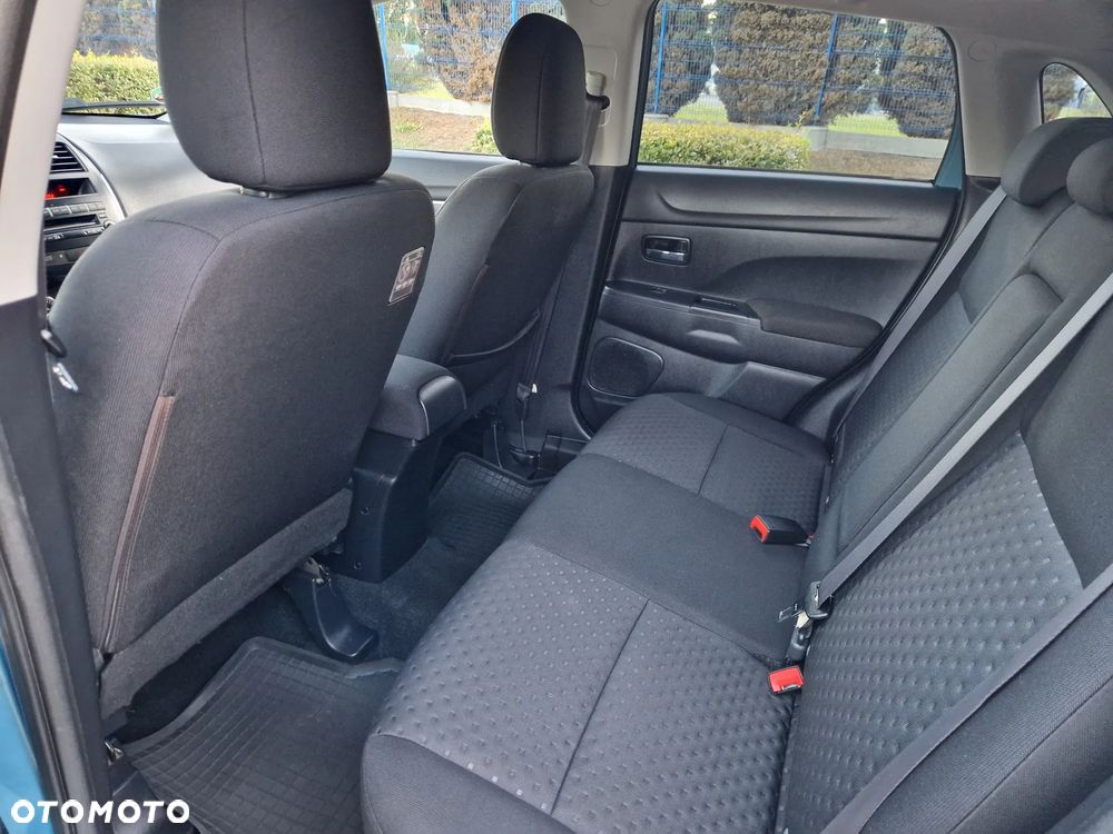 Mitsubishi ASX - 25
