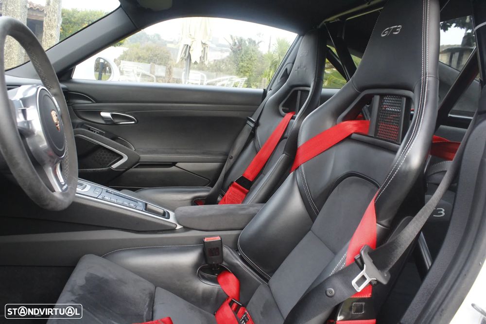 Porsche 911 (991) GT3 - 21
