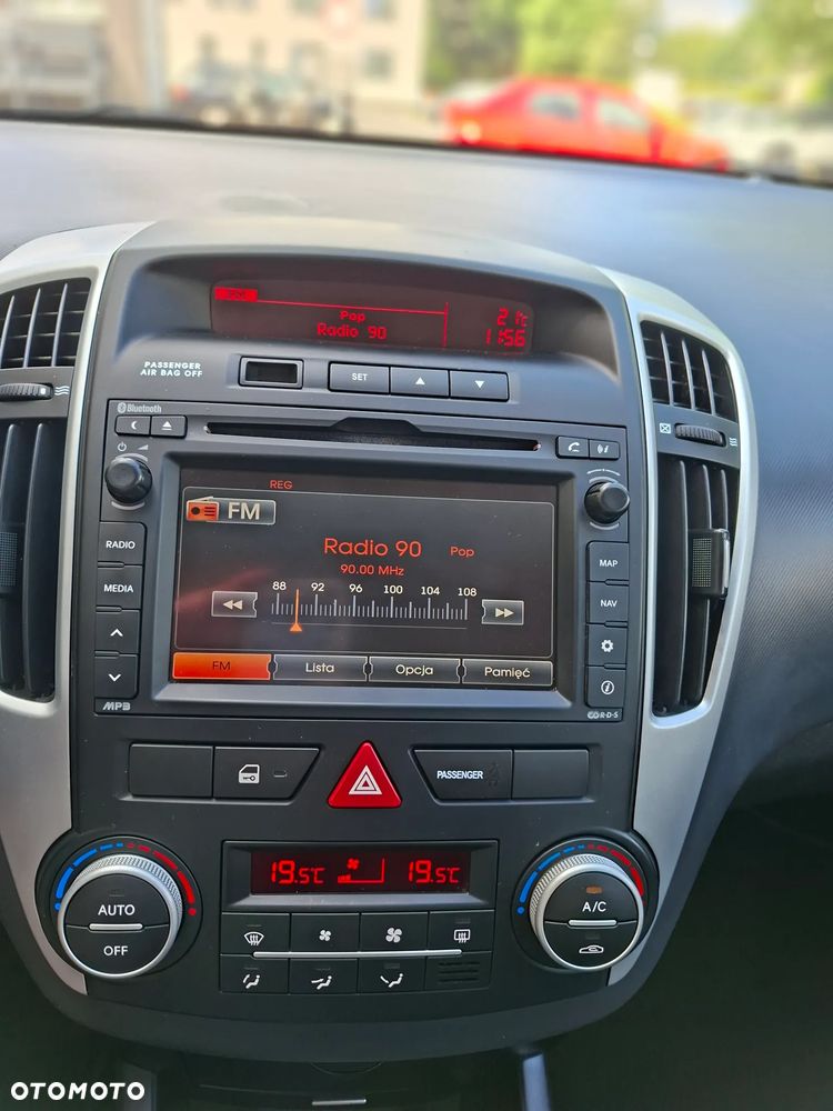 Kia Ceed 1.4 Comfort + - 20