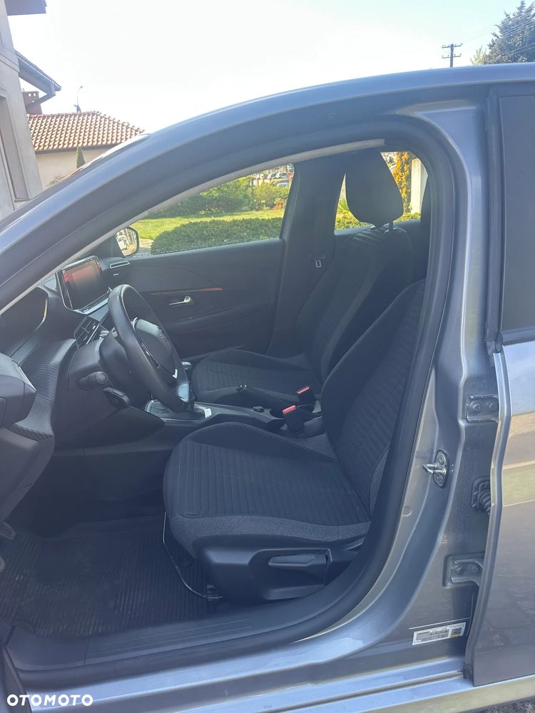 Peugeot 208 PureTech 100 Active - 10