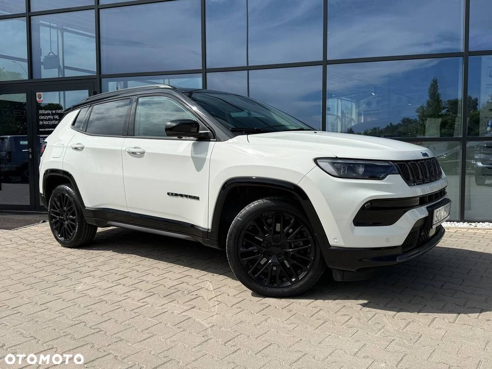 Jeep Compass - 4