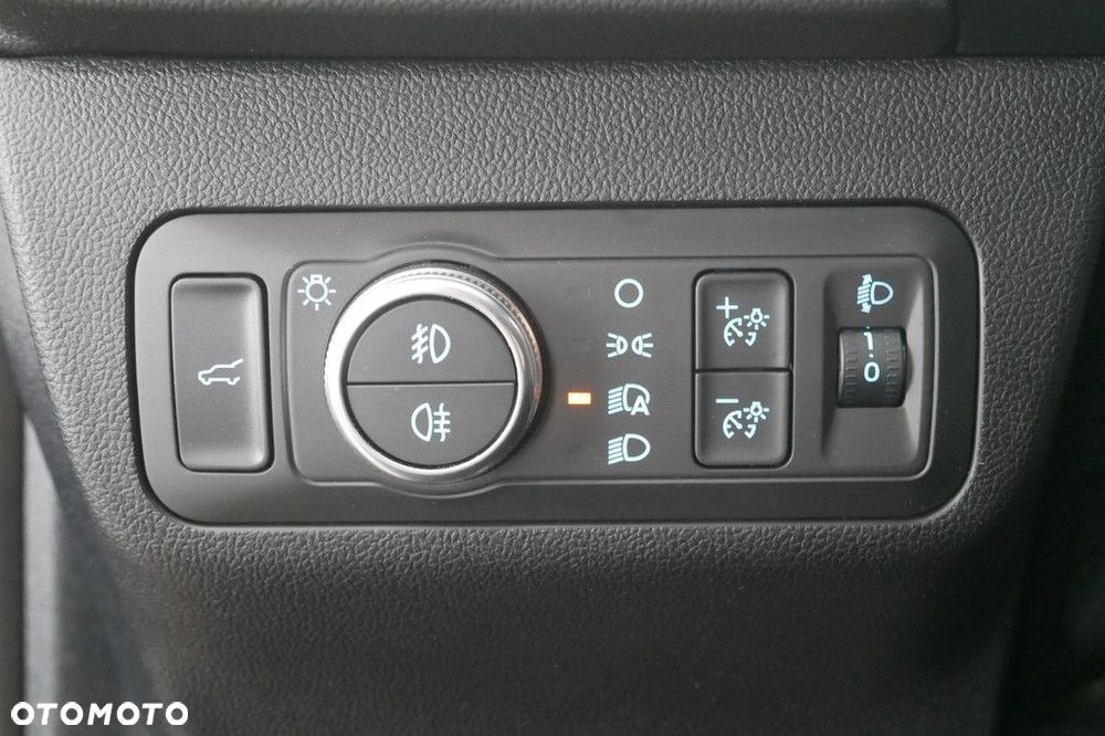 Ford Kuga - 35