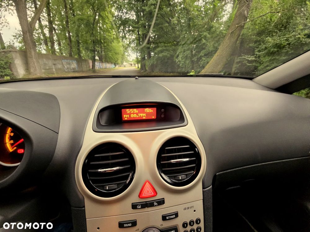 Opel Corsa - 37