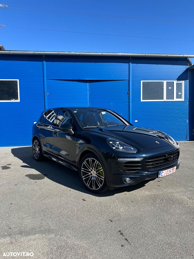 Porsche Cayenne S E-Hybrid Platinum Edition - 2
