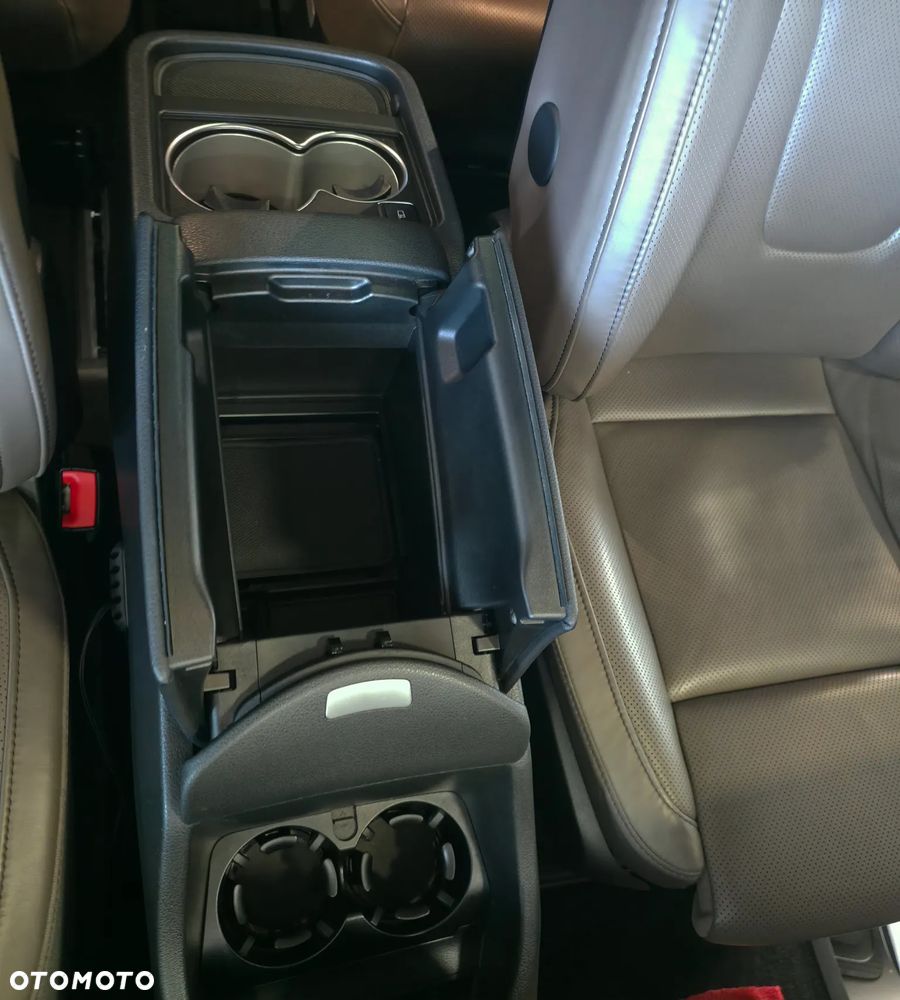 Mercedes-Benz Klasa V 300 d Exclusive 9G-Tronic (d³ugi) - 19