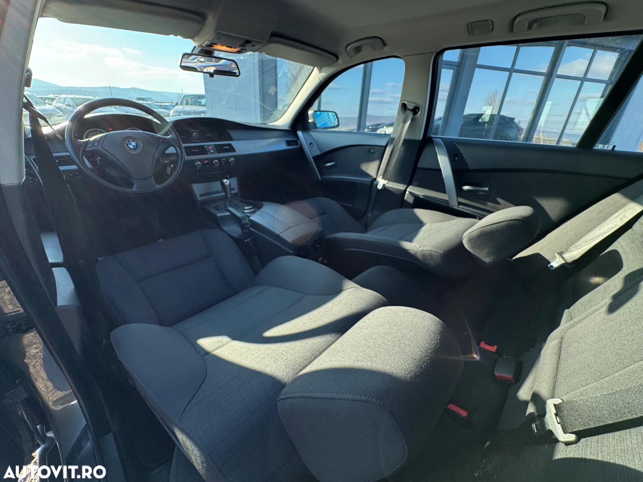 BMW Seria 5 520d Touring Aut. - 19