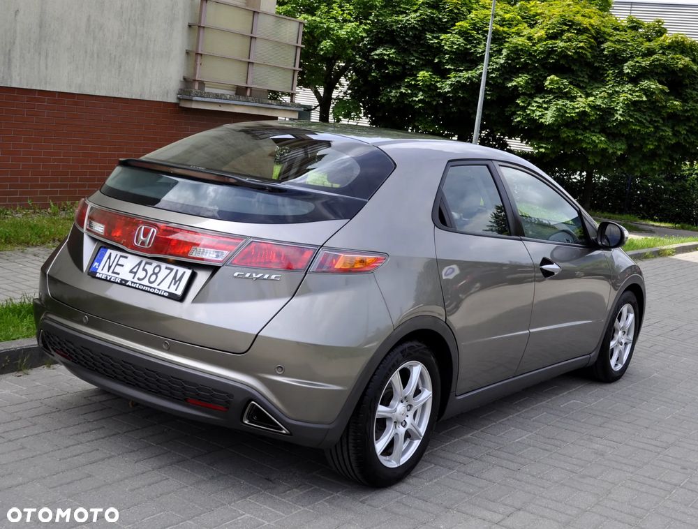 Honda Civic 1.8i-VTEC Comfort - 6