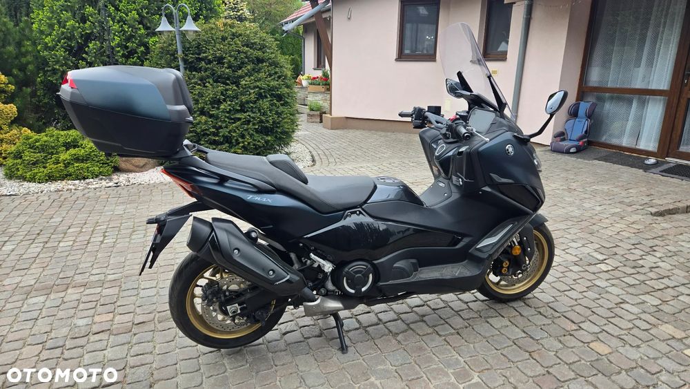 Yamaha Tmax - 1