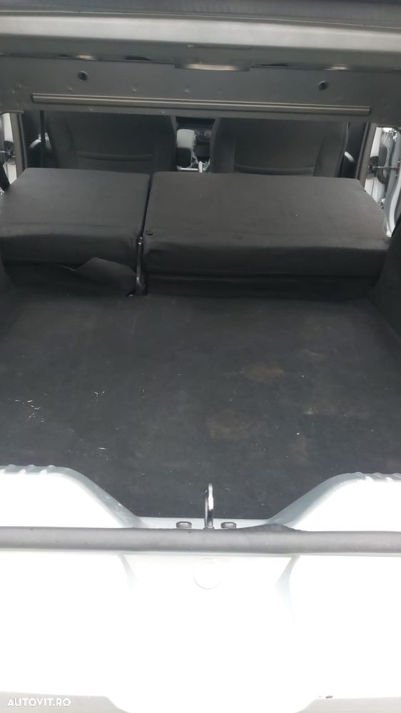 Dacia Logan TCe 90 MT6 Comfort - 14