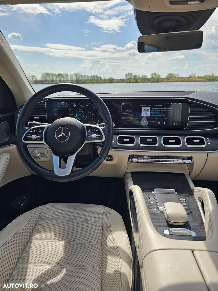 Mercedes-Benz GLE - 24