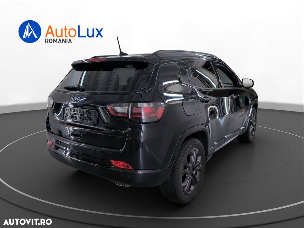Jeep Compass 1.3T 4xe AT6 PHEV 80th Anniversary - 3