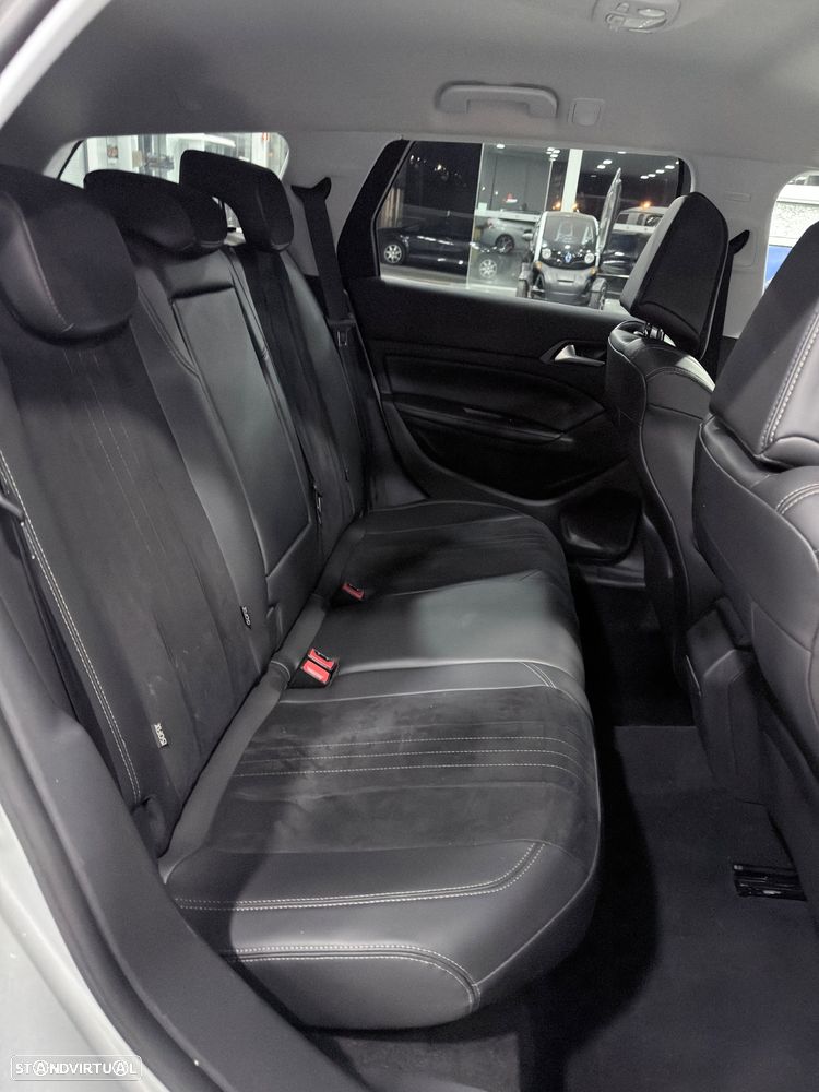 Peugeot 308 1.6 e-HDi Allure J17 - 16