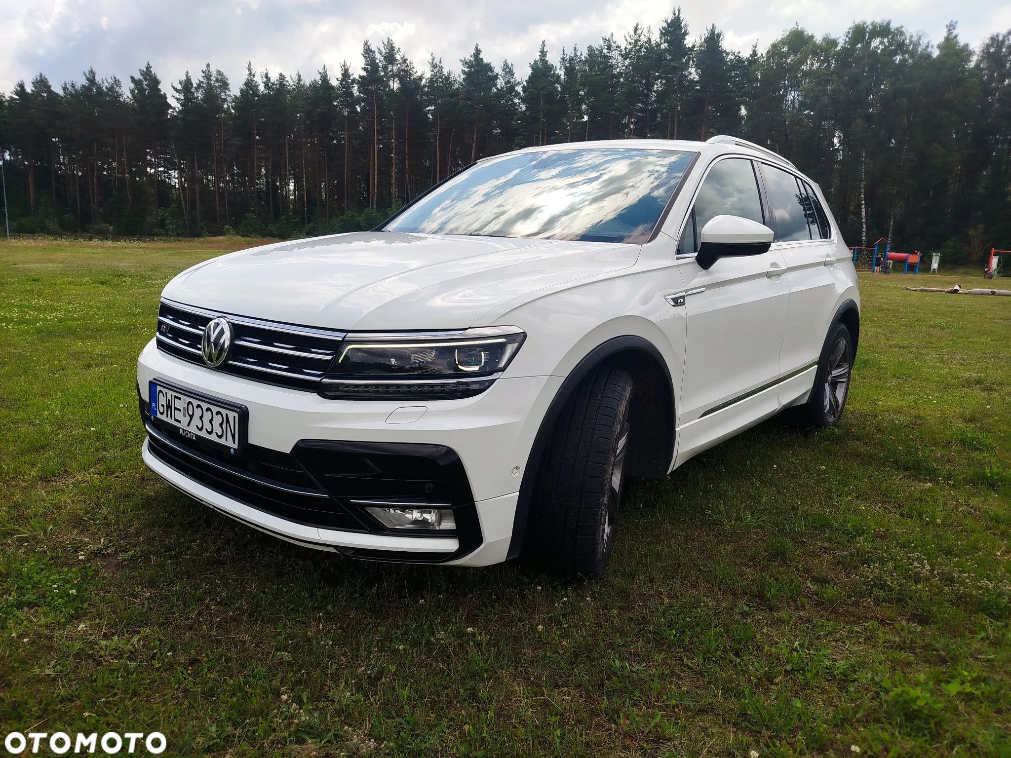 Volkswagen Tiguan - 1