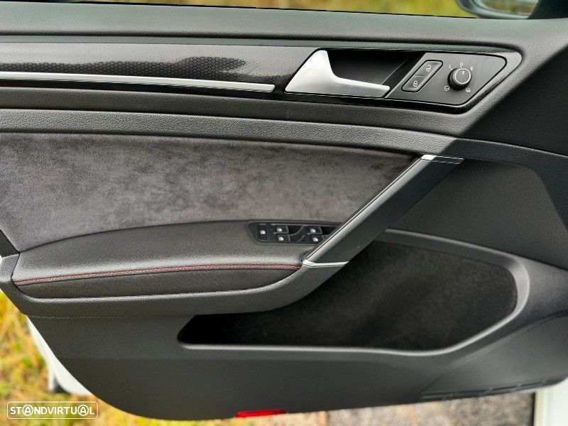 VW Golf GTI Clubsport DSG - 15