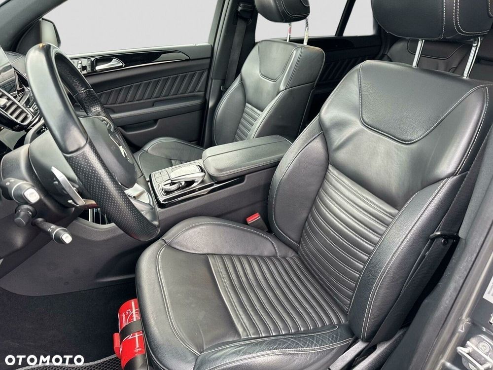 Mercedes-Benz GLE AMG Coupe 43 4-Matic - 16
