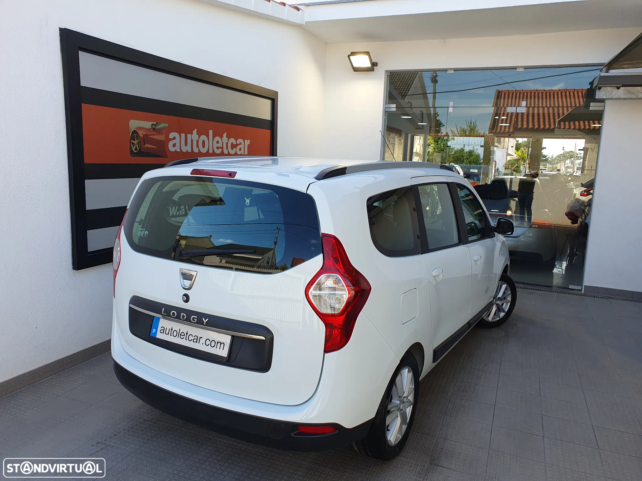 Dacia Lodgy 1.5 dCi Confort 7L - 23