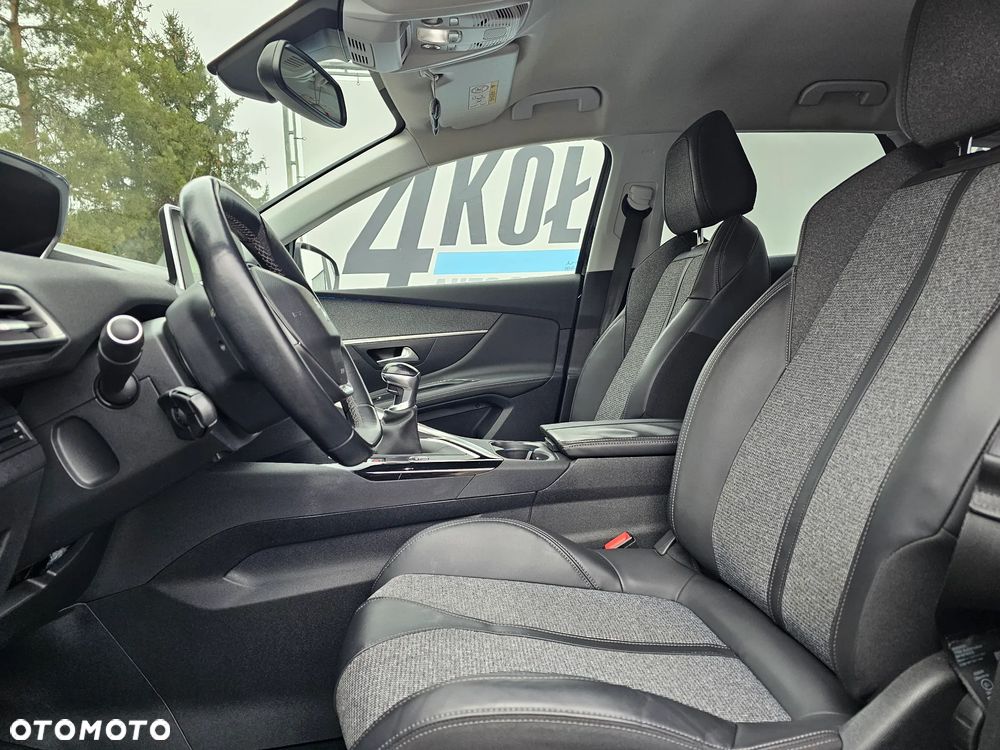 Peugeot 3008 PureTech 130 Stop & Start GPF Allure - 17