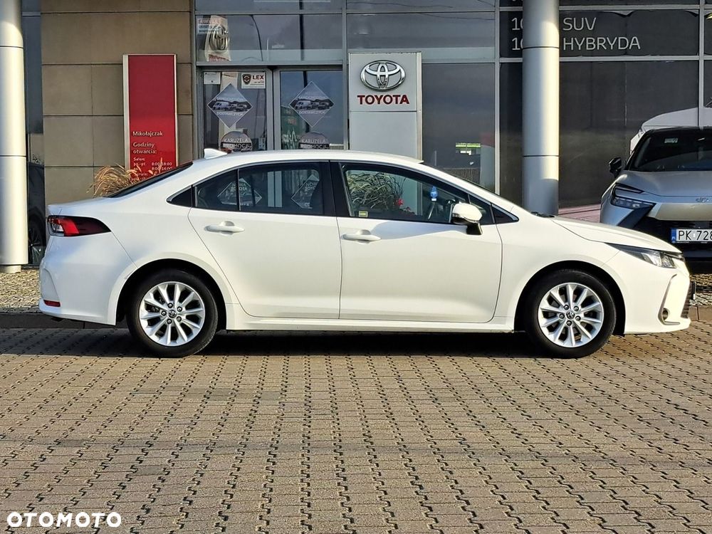 Toyota Corolla - 8