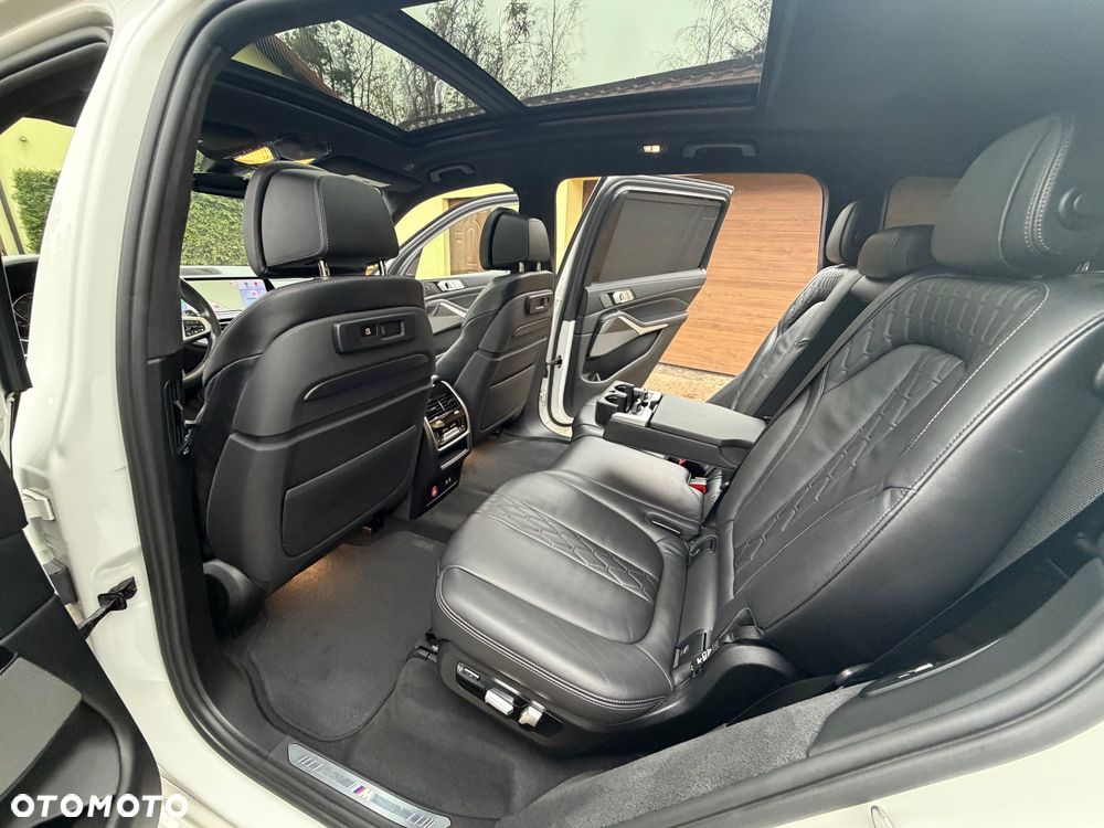 BMW X7 xDrive40i sport - 16