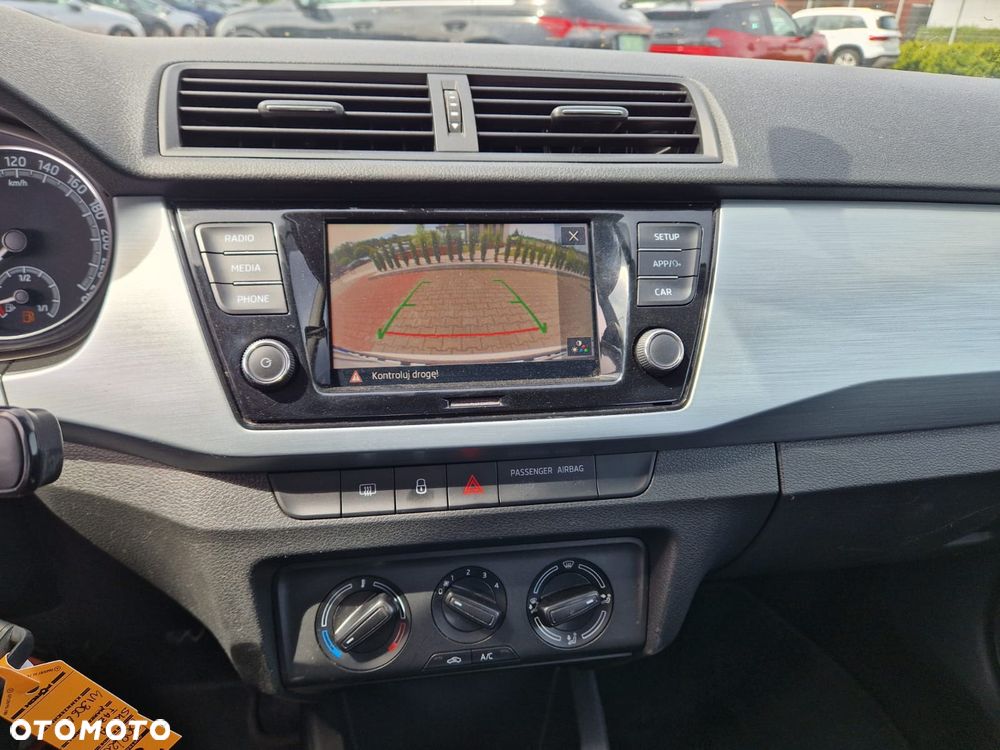 Skoda Fabia 1.0 Ambition - 10