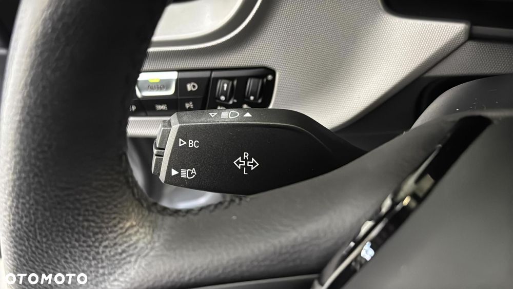 BMW Seria 1 118i Advantage - 29