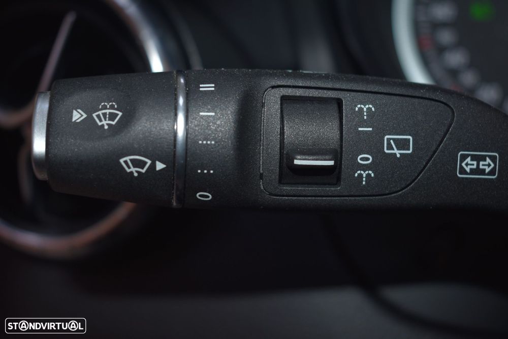 Mercedes-Benz CLA 180 - 41