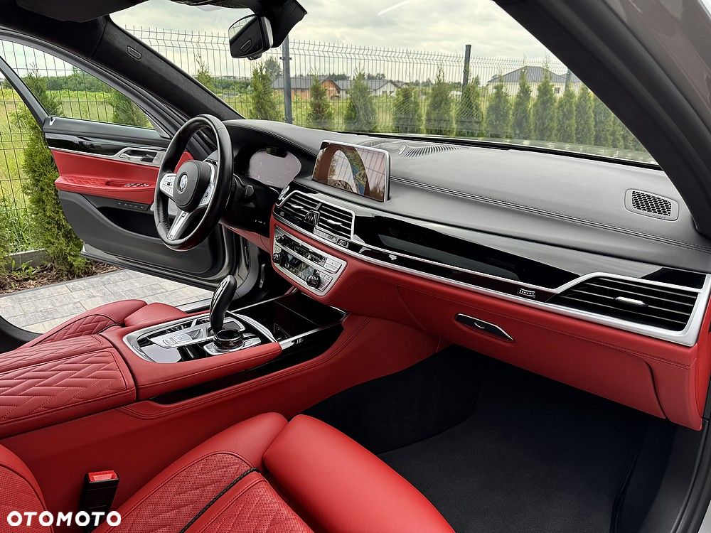 BMW Seria 7 750Ld xDrive sport - 37