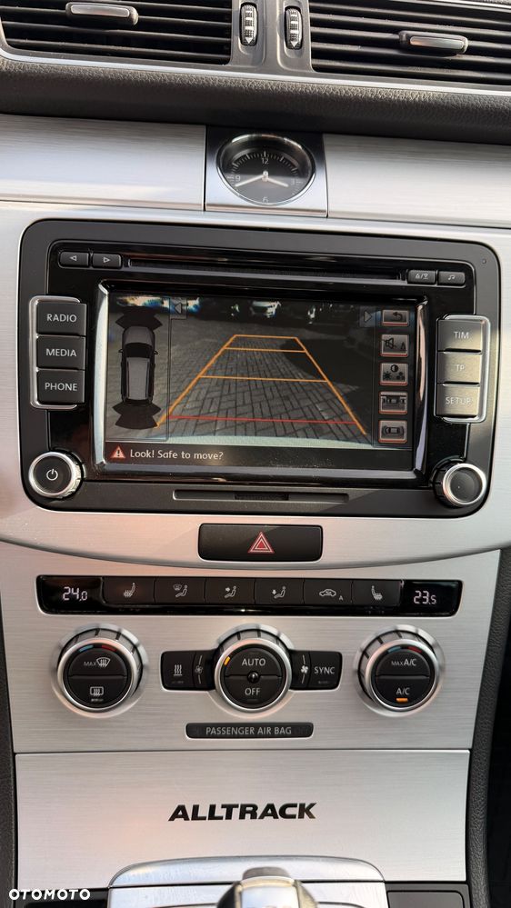 Volkswagen Passat Alltrack 2.0 TDI 4Motion DSG BlueMotion Tec - 13
